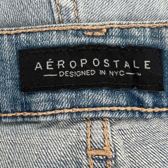 Aeropostale Cut Off Distressed Embroidered Jean Shorts Size 00 Women’s - Picture 2 of 6